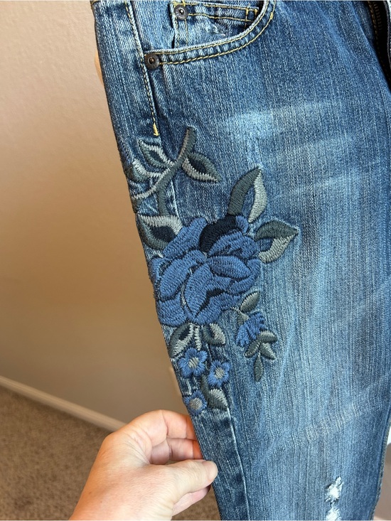Esprit Denim - ESPRIT Y2K Distressed Boyfriend Flair Rose Embroidered Dark Blue Jeans Size 6